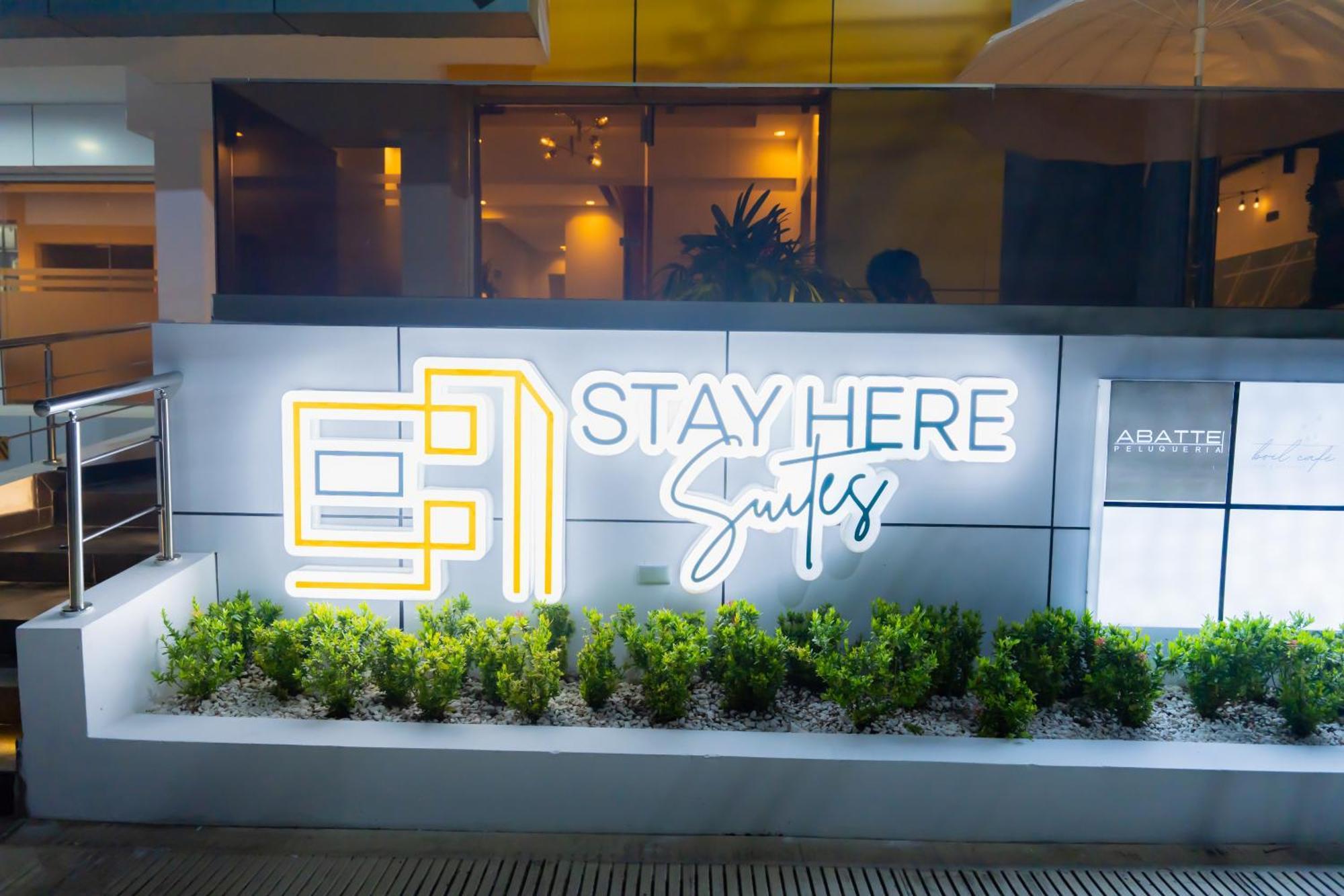 Hotel Stay Here Suites Санто Доминго Екстериор снимка