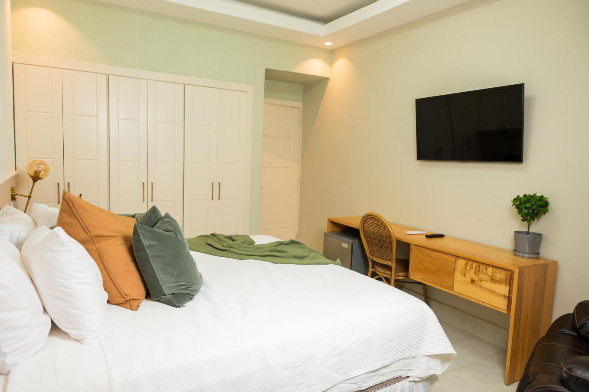 Hotel Stay Here Suites Санто Доминго Екстериор снимка