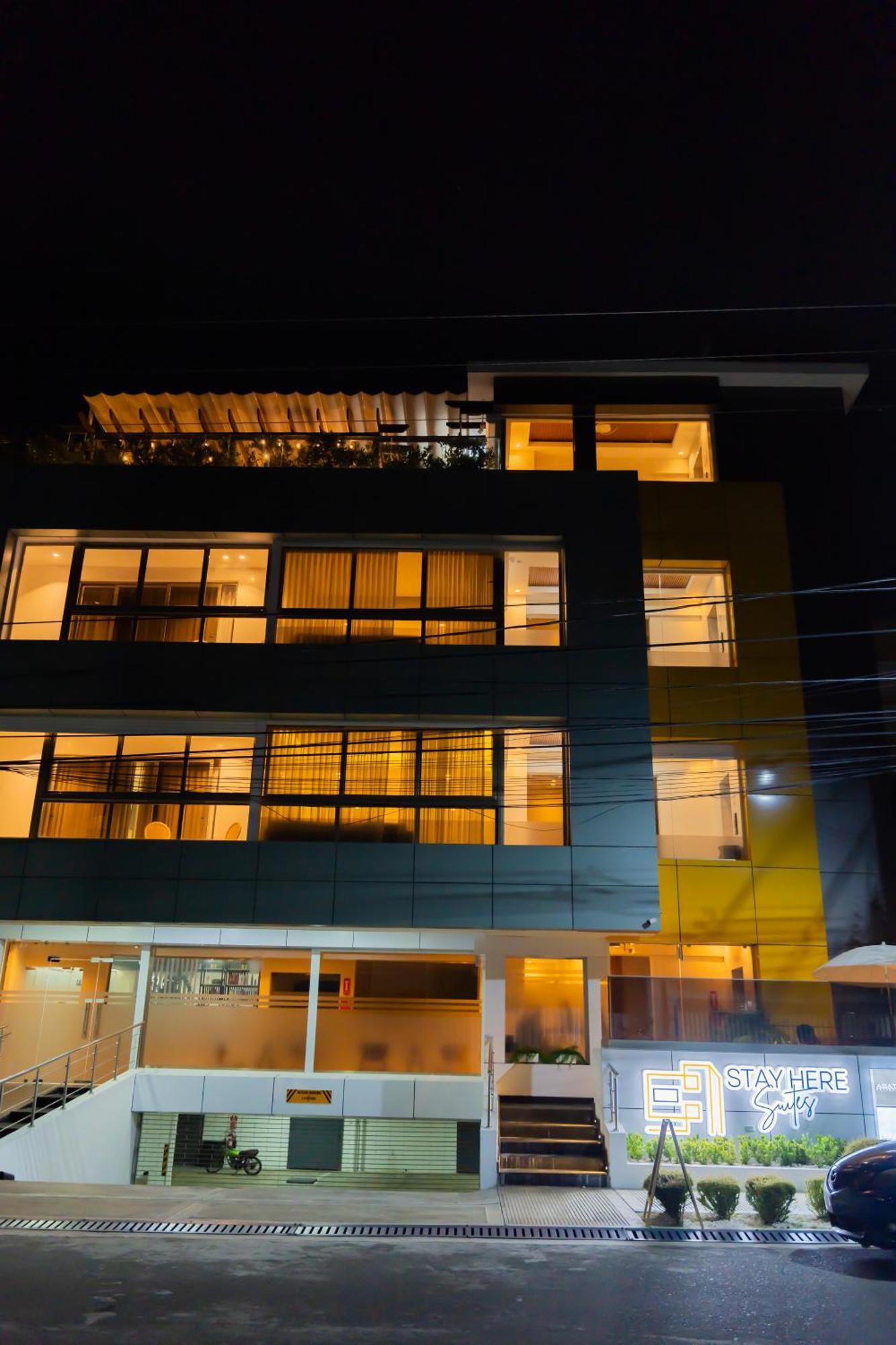 Hotel Stay Here Suites Санто Доминго Екстериор снимка