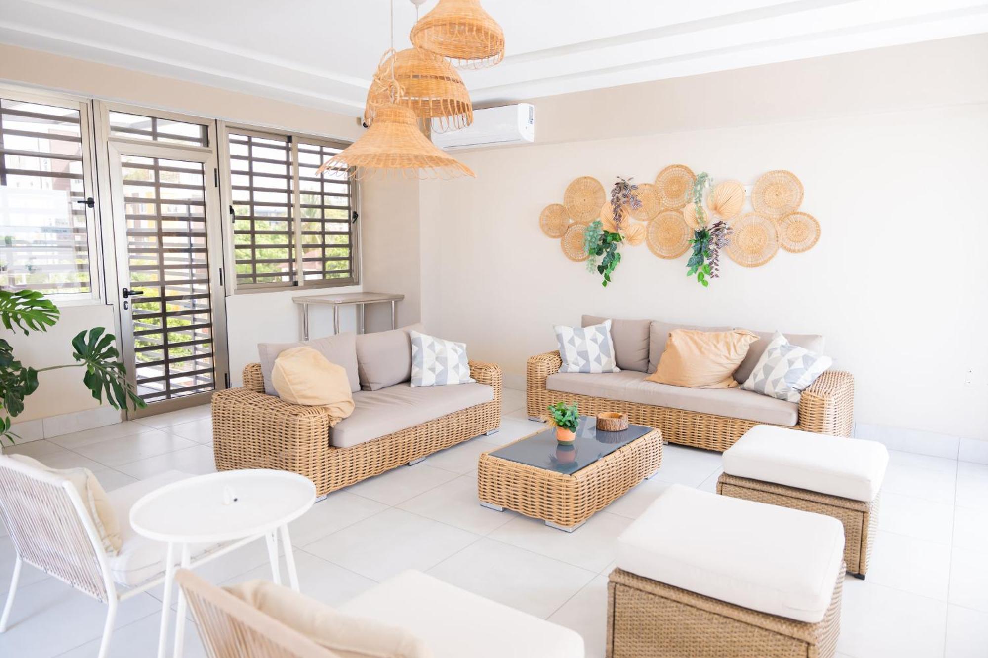Hotel Stay Here Suites Санто Доминго Екстериор снимка